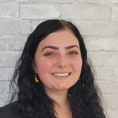 Headshot of Kenadie, a team member at Scoles Family Chiropractic.